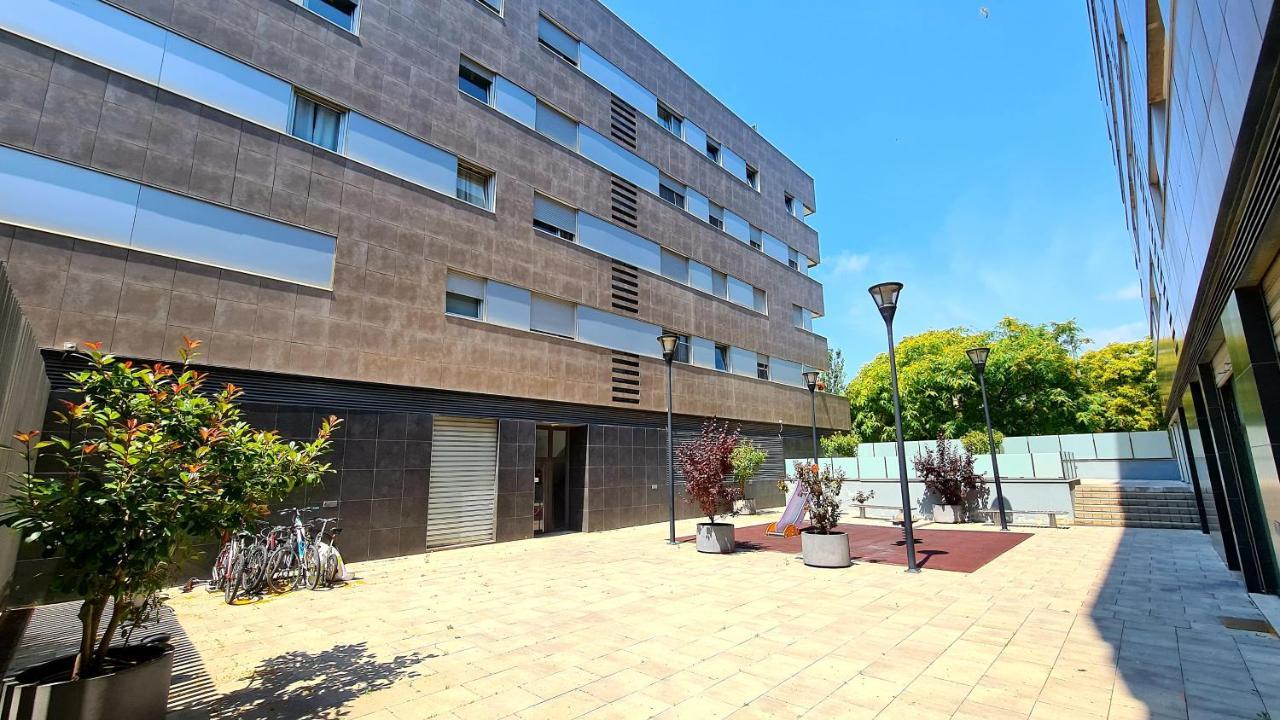 Forum-Ccib-Relax Flats Sant Adria de Besos Exteriér fotografie